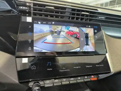 Photo 14 Peugeot 308  Electrique 55 kWh 156ch