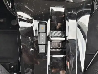 Photo 13 Citroën C3 Aircross  Hybride 145 ch Aut