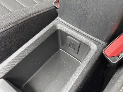 Photo 27 Citroën C3 Aircross  Hybride 145 ch Aut