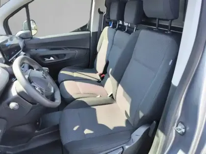 Photo 30 Peugeot Partner  FGN DIESEL 100 CH M MANUELLE