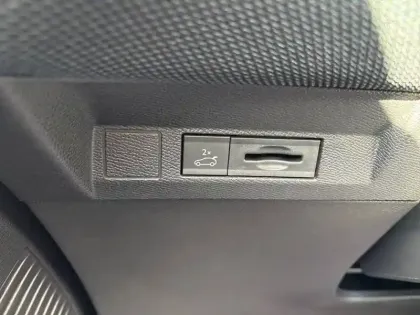 Photo 100 Citroën C5 aircross  Hybride 145 ch e-DCS6