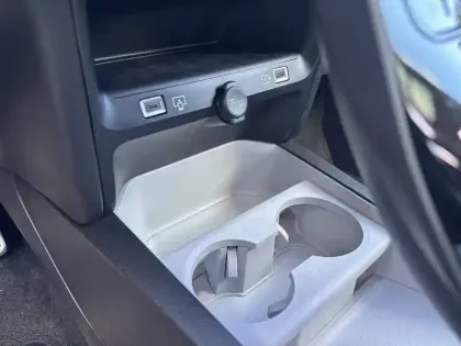 Photo 37 Citroën C5 aircross  Hybride 145 ch e-DCS6