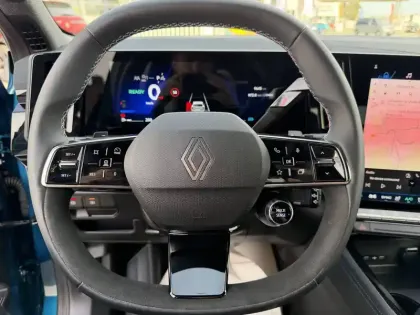 Photo 10 Renault Austral  full hybrid E-Tech 200 ch