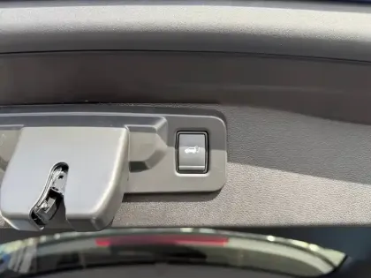 Photo 18 Renault Austral  full hybrid E-Tech 200 ch
