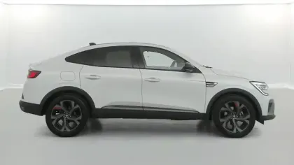 Photo 14 Renault Arkana  E-Tech 145 - 21B