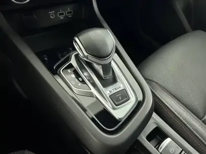 Photo 21 Renault Arkana  E-Tech 145 - 21B