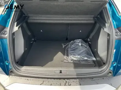 Photo 5 Peugeot 2008  Electrique 54 kWh 156 ch