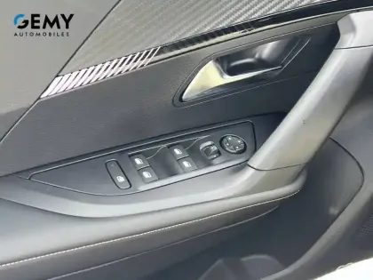 Photo 16 Peugeot 2008  Electrique 54 kWh 156 ch