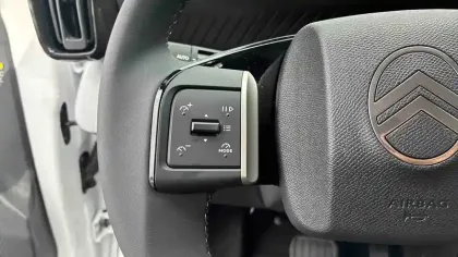 Photo 26 Citroën C3 Aircross  Hybride 145 ch Aut