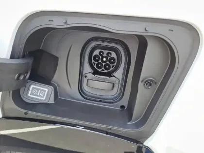 Photo 56 Opel Mokka  Electrique 156 ch & Batterie 54 kWh