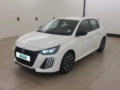 Photo 28 Peugeot 208  Hybrid 100 e-DCS6