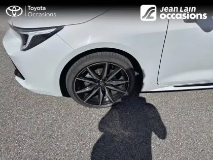 Photo 8 Toyota Corolla  Hybride 140ch