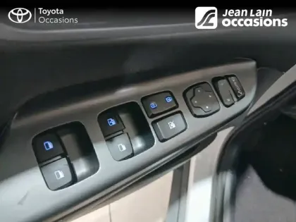 Photo 38 Hyundai Kona  1.6 GDi Hybrid
