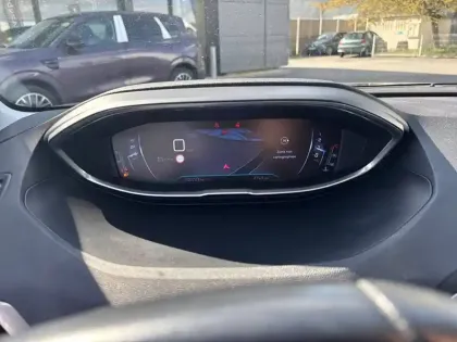 Photo 9 Peugeot 3008  1.6 BlueHDi 120ch S&S BVM6 BC