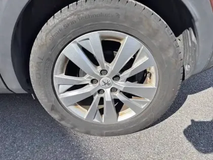 Photo 32 Peugeot 3008 Gén. II Ph1 Active Business 5