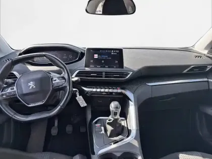 Photo 27 Peugeot 3008 Gén. II Ph1 Active Business 5