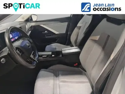 Photo 10 Opel Astra  1.5 Diesel 130 ch BVA8