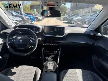 Photo 7 Peugeot 208 Gén. II Ph1 NG Roadtrip 5