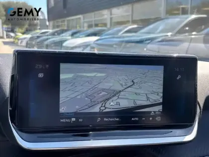 Photo 16 Peugeot 208 Gén. II Ph1 NG Roadtrip 5