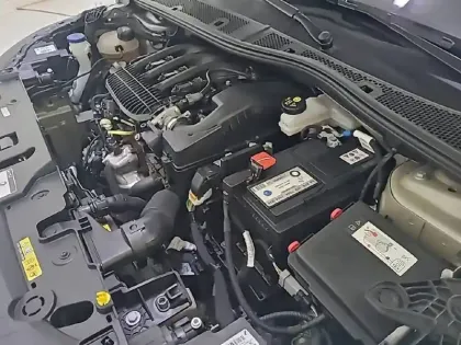 Photo 70 Peugeot 208  PureTech 75 S&S BVM5