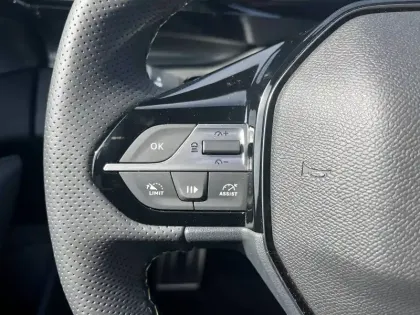 Photo 5 Peugeot 308  Electrique 55 kWh 156ch