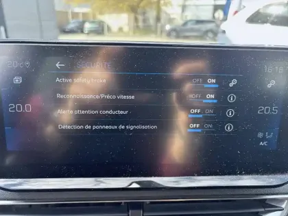 Photo 22 Peugeot 3008  BlueHDi 130ch S&S BVM6
