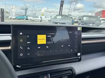 Photo 21 Citroën C3 Aircross  Hybride 145 ch Aut