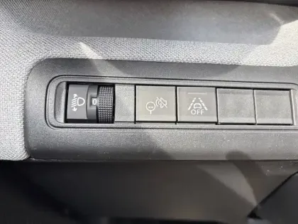 Photo 44 Citroën C3 Aircross  Hybride 145 ch Aut