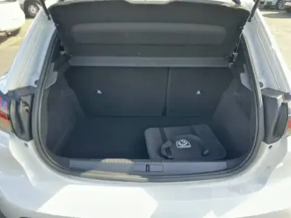 Photo 5 Peugeot 208  Electrique 50 kWh 136ch