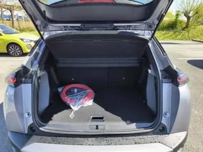 Photo 5 Peugeot 2008 Gén. II Ph2 GT 5