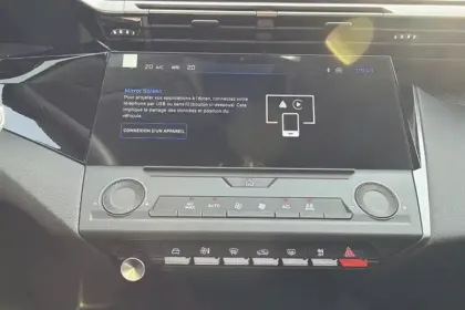 Photo 25 Peugeot 308  SW BlueHDi 130ch S&S EAT8