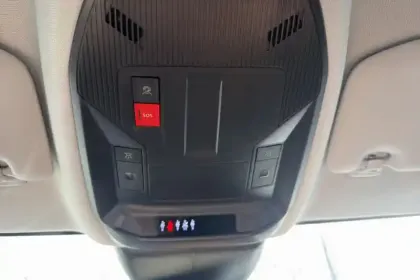 Photo 29 Peugeot 308  SW BlueHDi 130ch S&S EAT8