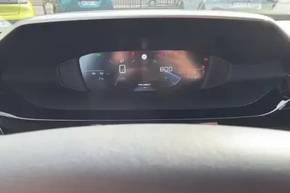 Photo 15 Peugeot 308  SW BlueHDi 130ch S&S EAT8