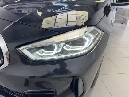 Photo 17 BMW Serie 1 118i 136 ch DKG7