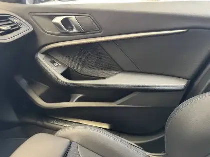 Photo 39 BMW Serie 1 118i 136 ch DKG7