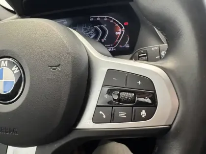 Photo 26 BMW Serie 1 118i 136 ch DKG7