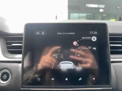 Photo 35 Renault Captur  E-Tech 145 - 21