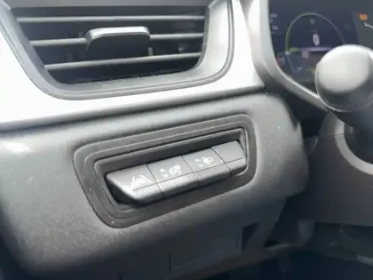 Photo 33 Renault Captur  E-Tech 145 - 21