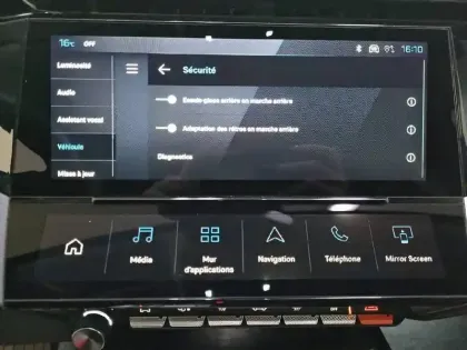 Photo 22 Peugeot 308  Hybrid 145 e-DCS6