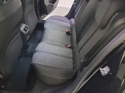 Photo 11 Peugeot 308  Hybrid 145 e-DCS6