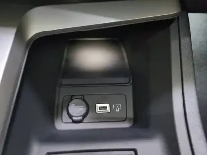 Photo 54 Peugeot 308  Hybrid 145 e-DCS6