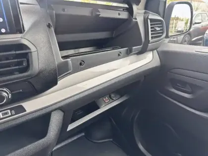 Photo 21 Peugeot Expert Gén. III Ph2 Base 4