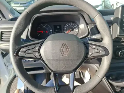 Photo 26 Renault Trafic  FG BLUE DCI 130 L2H1 3T GSR2