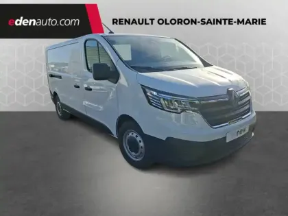 Photo 33 Renault Trafic  FG BLUE DCI 130 L2H1 3T GSR2