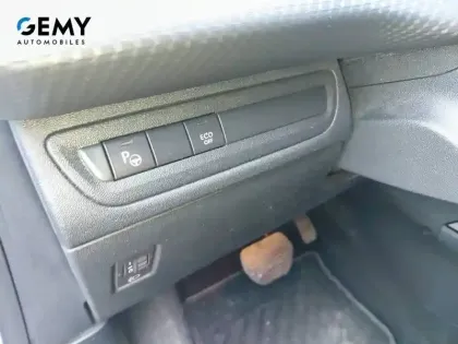 Photo 30 Peugeot 2008  1.2 PureTech 110ch S&S EAT6