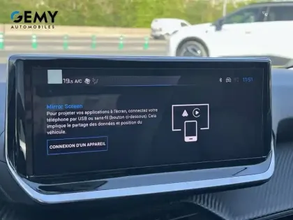 Photo 17 Peugeot 208  Electrique 54 kWh 156ch