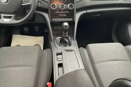 Photo 17 Renault Megane Gén. IV (BFB) Ph2 NG Techno 5