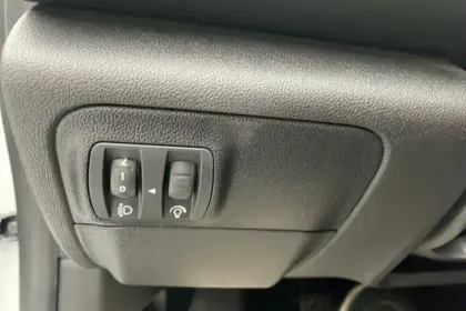 Photo 23 Renault Megane Gén. IV (BFB) Ph2 NG Techno 5