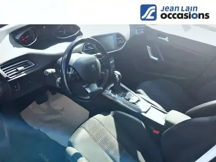 Photo 10 Peugeot 308  1.2 PureTech 130ch S&S EAT6
