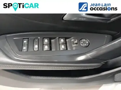 Photo 18 Peugeot 308  SW PureTech 130ch S&S EAT8